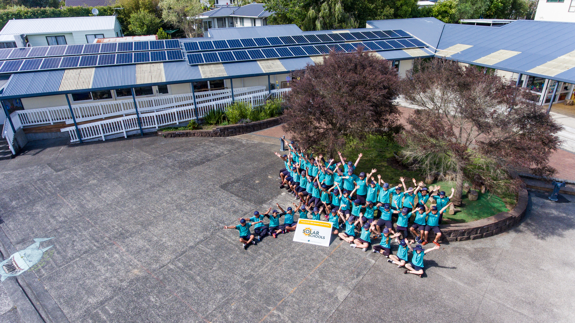 Flanshaw Road School New Zealand Solar Schools Group Photo